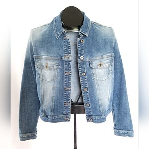 SILVER Jeans Distressed Jean Jacket Size Medium